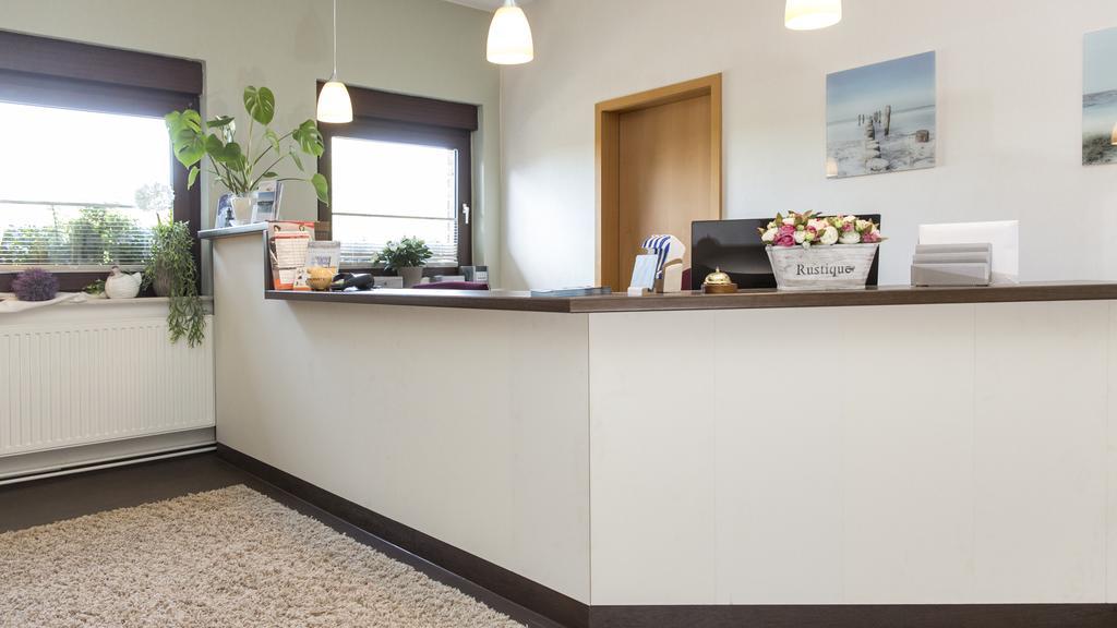 Deichhotel Grube Dorumer Neufeld Ngoại thất bức ảnh